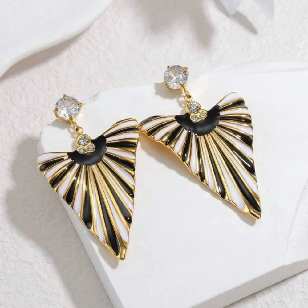 2/30🌵 Black & White Stripe Gold Triangle Art Deco Earrings Vtg Style Gift NEW
